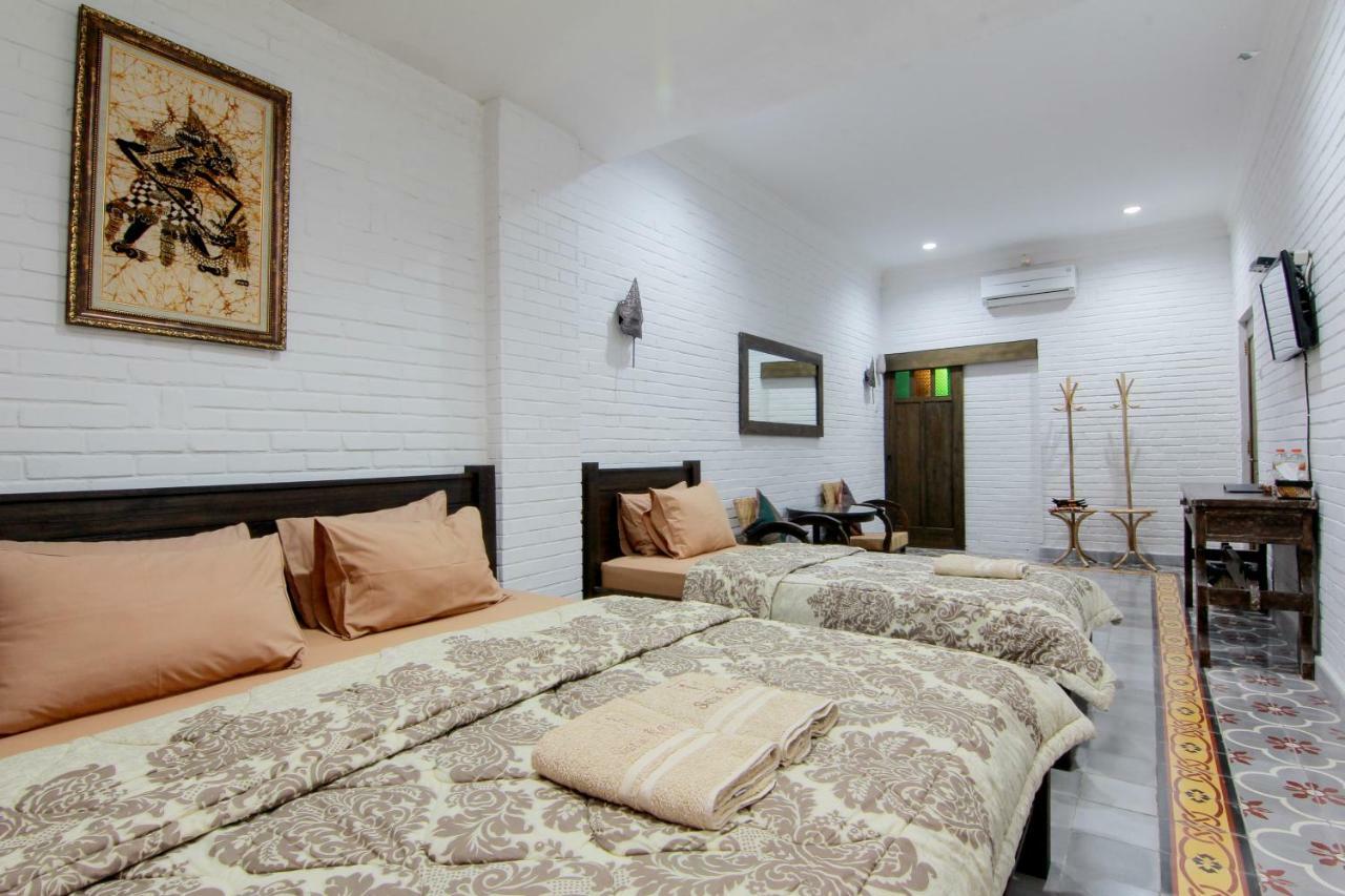 Satu Kayen Guest House Sleman  Eksteriør bilde