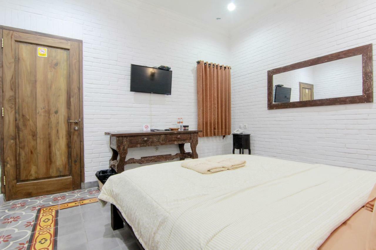 Satu Kayen Guest House Sleman  Eksteriør bilde
